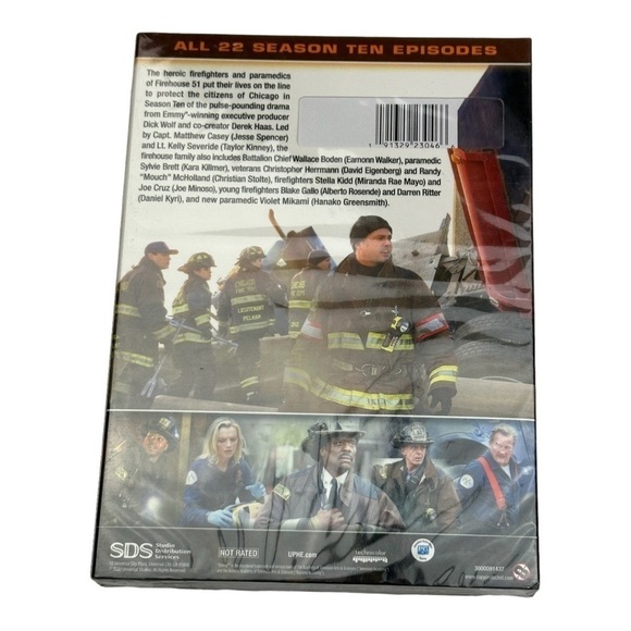 Chicago Fire Season 10 DVD - Picture 2 of 3
